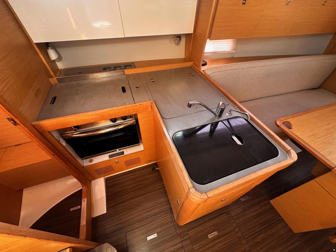 Dufour 360 Grand Large
