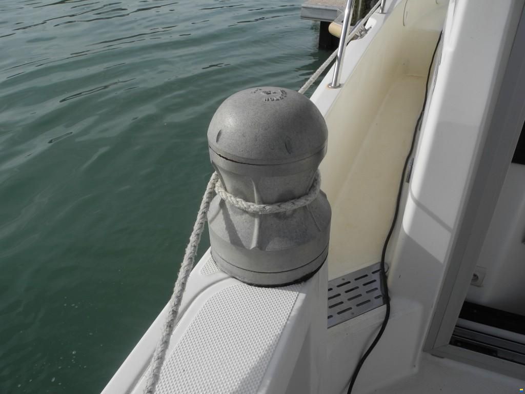 Quicksilver 755 Pilothouse