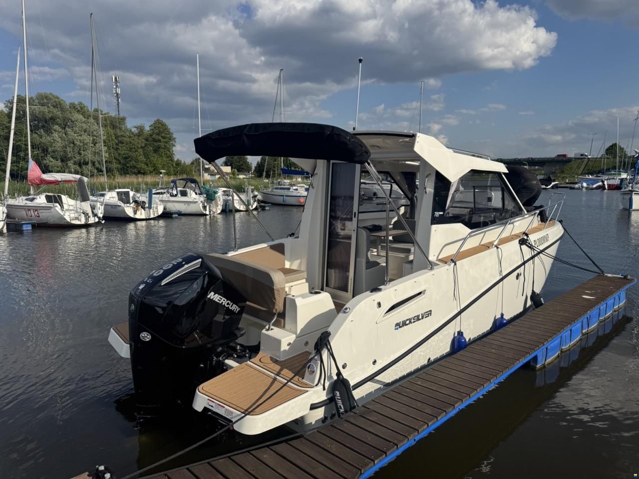 Quicksilver weekend705