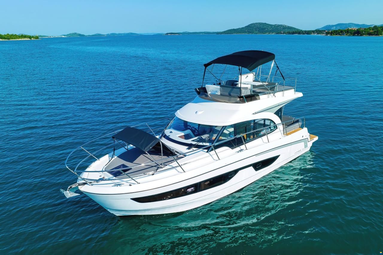 Beneteau Antares 11 FLY