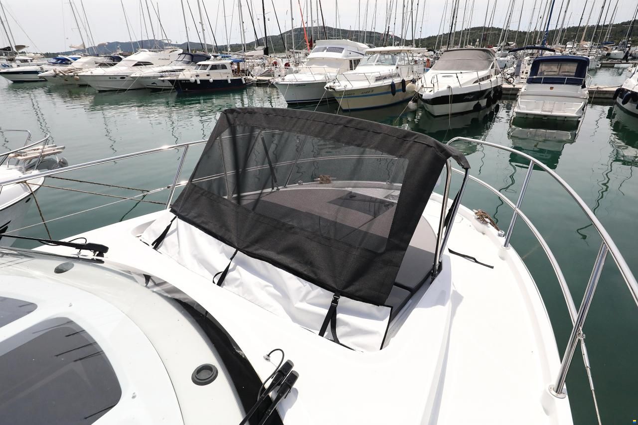 Beneteau Antares 11 FLY