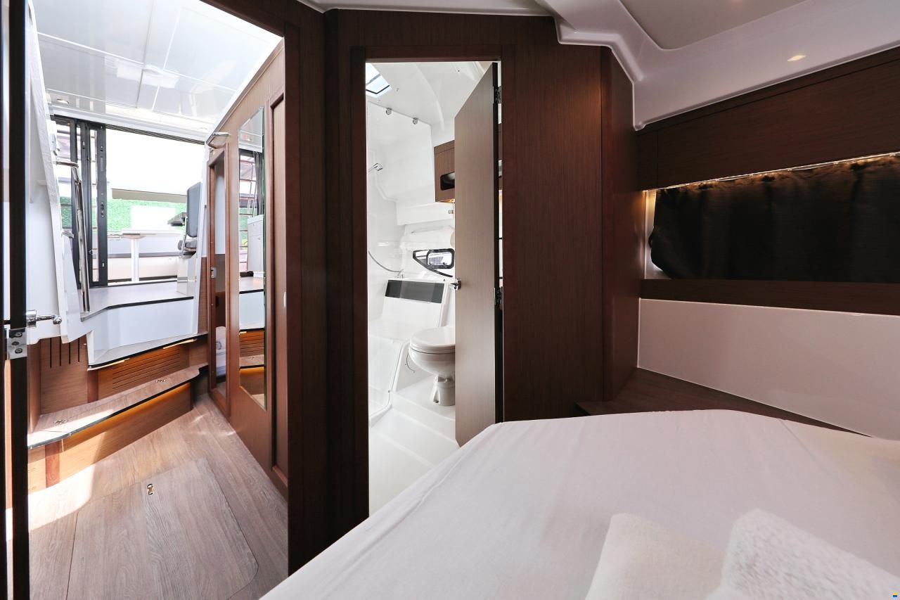 Beneteau Antares 11 FLY