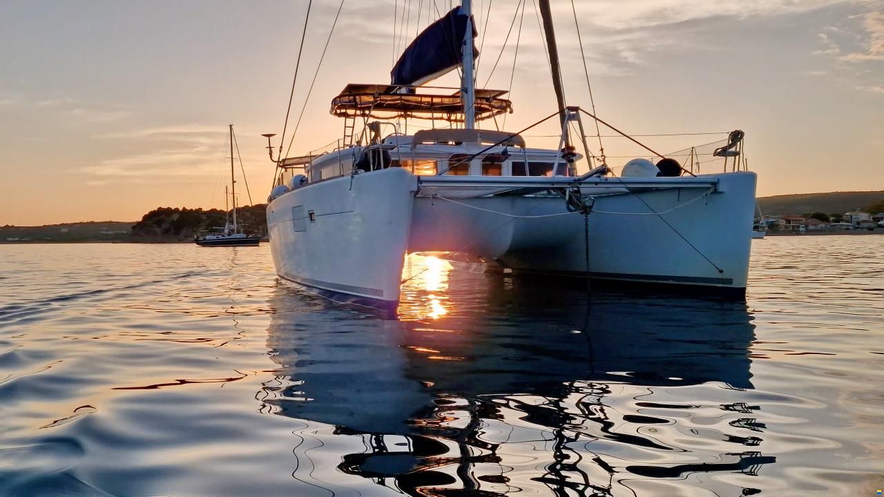 Lagoon 450F