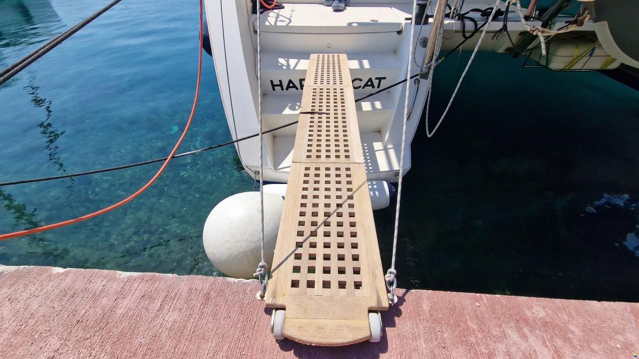 Lagoon 450F