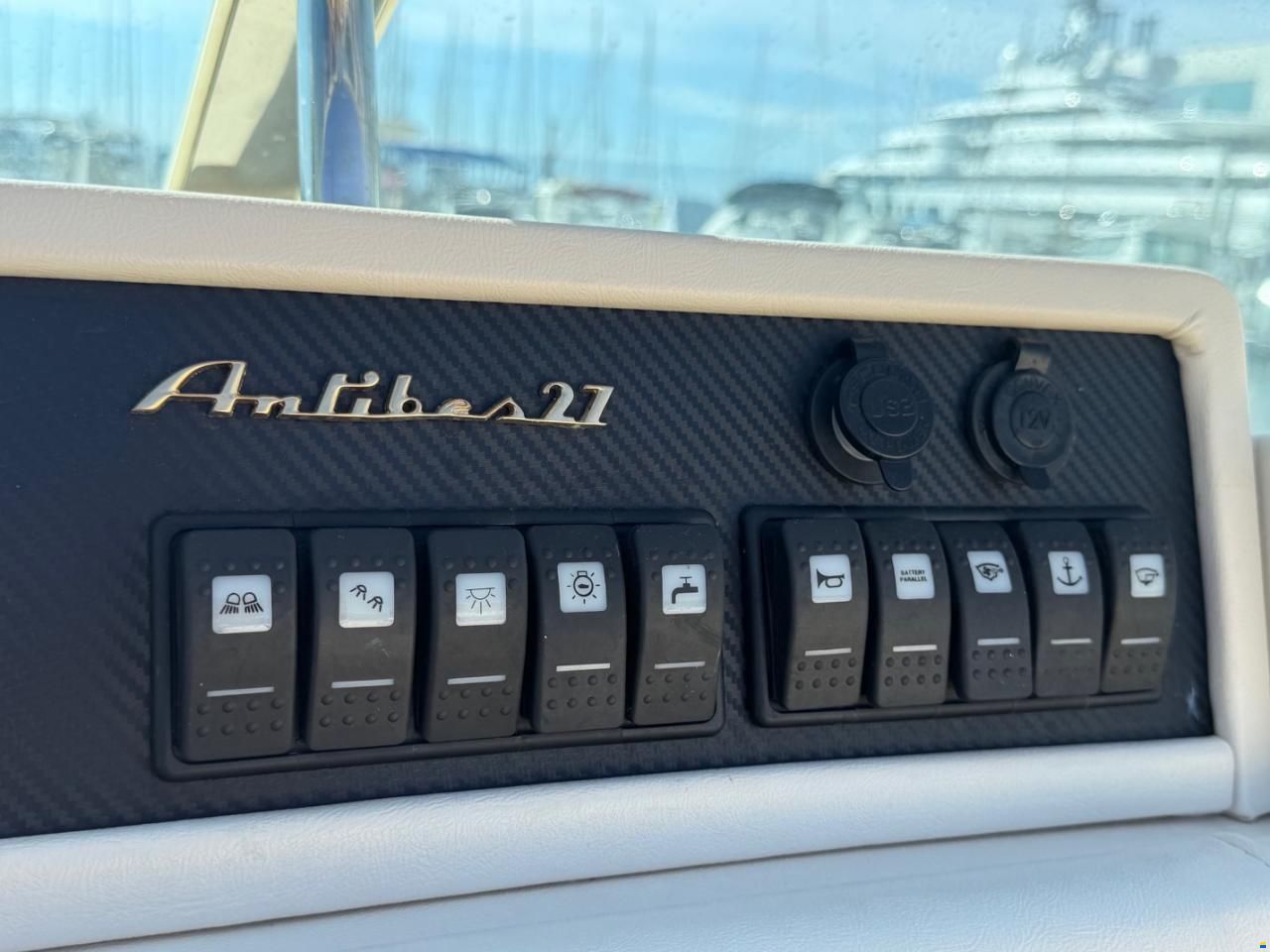 Colombo Antibes 27