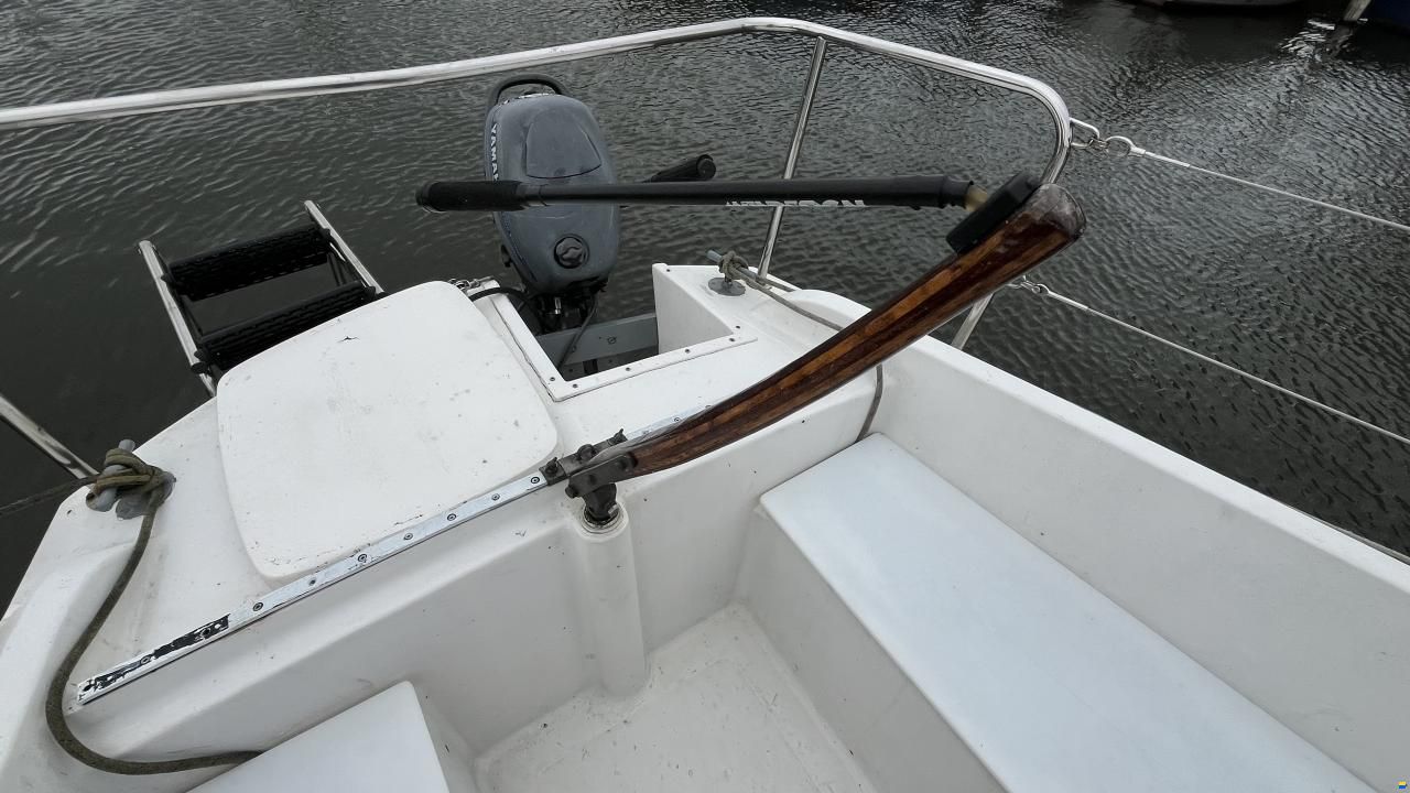 Hurley 20