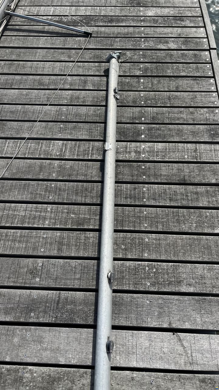 Hurley 20
