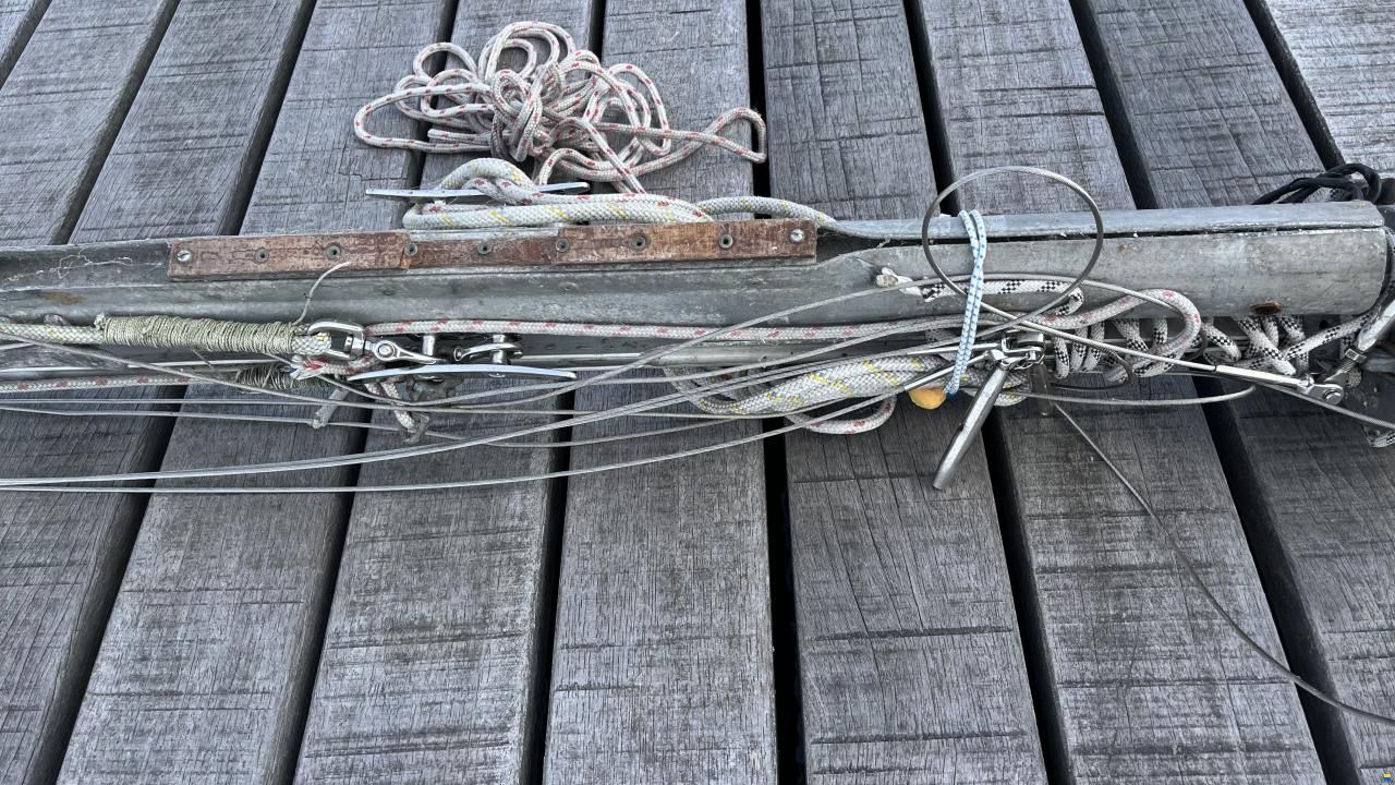 Hurley 20