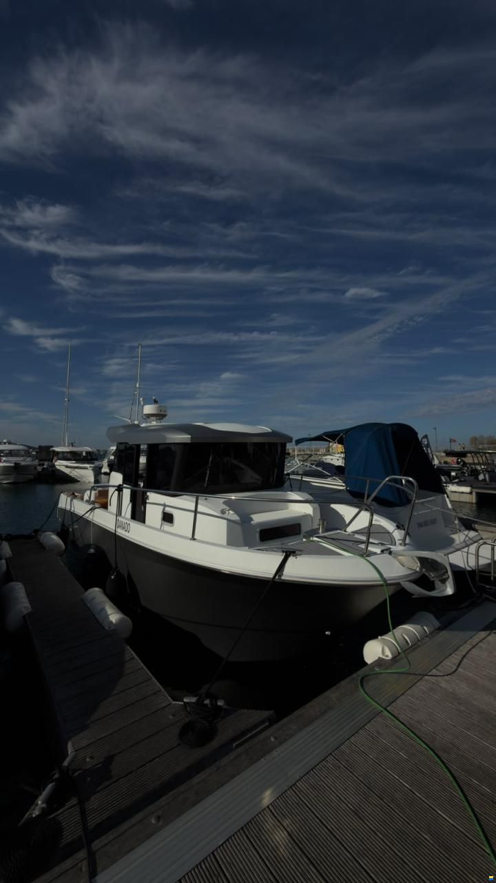 Jeanneau Merry Fisher 8.55