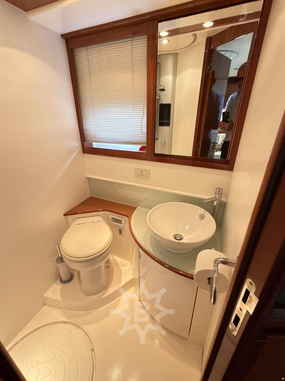 Pershing 50'