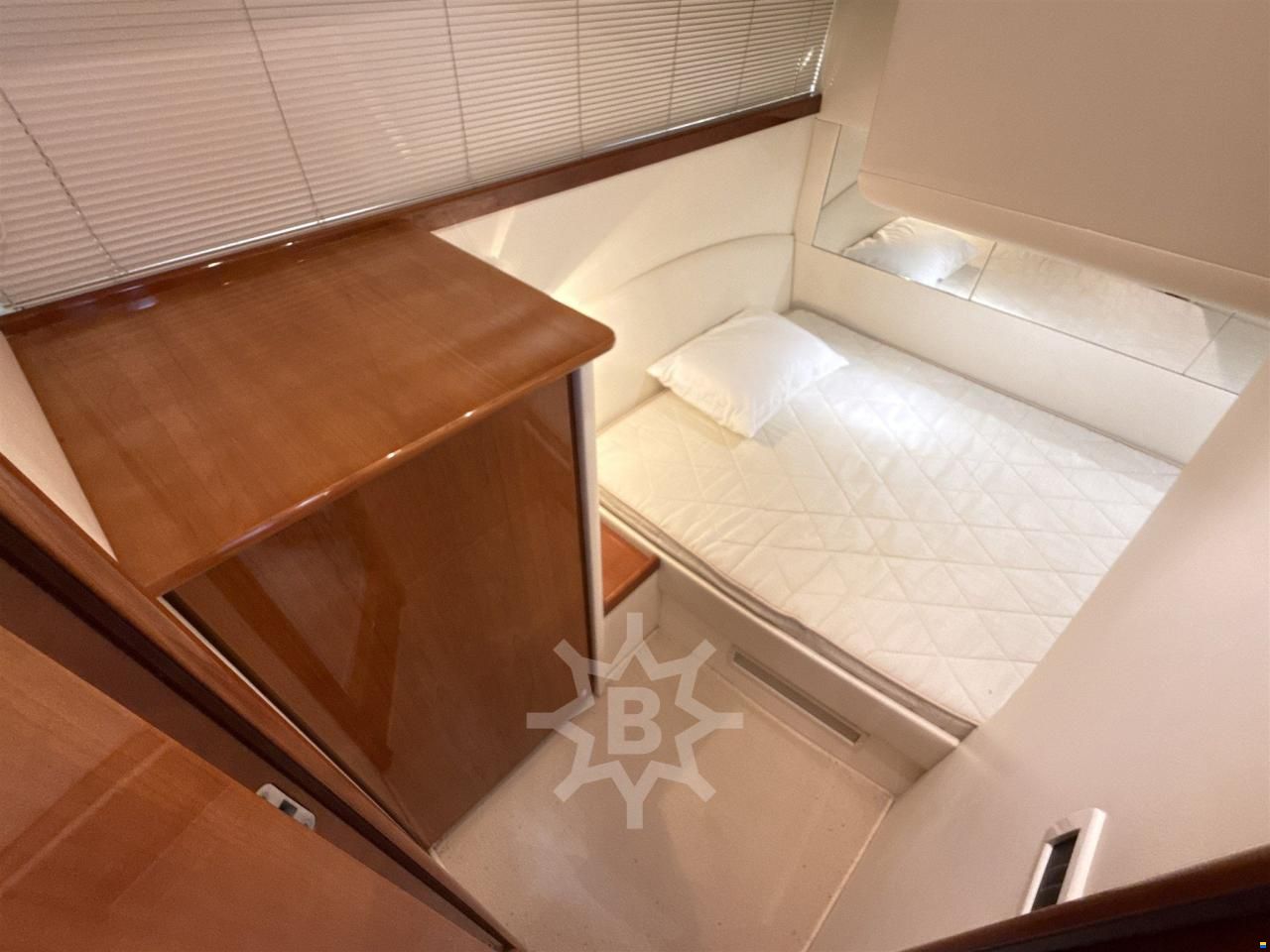 Pershing 50'