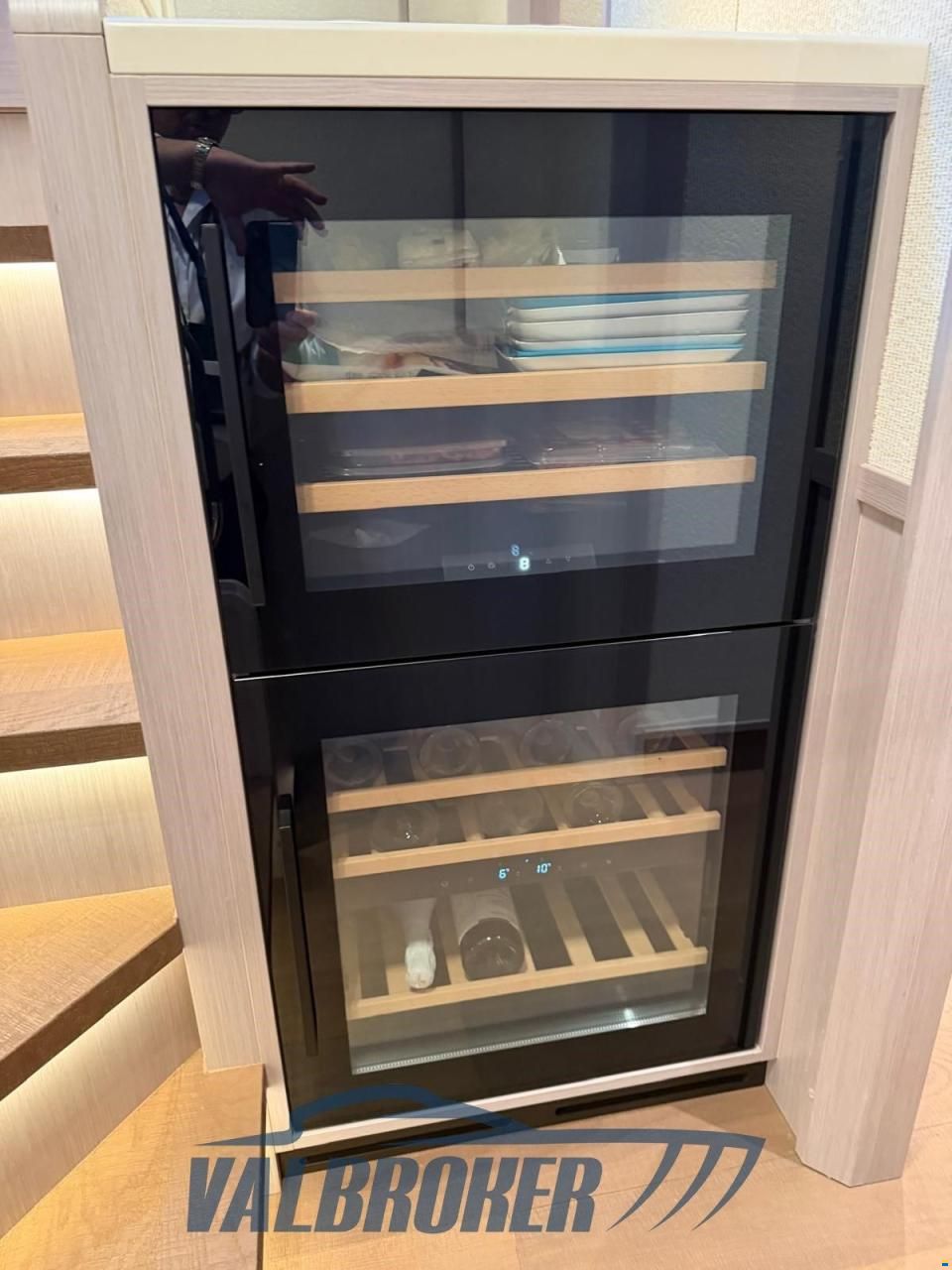 Absolute Navetta 70