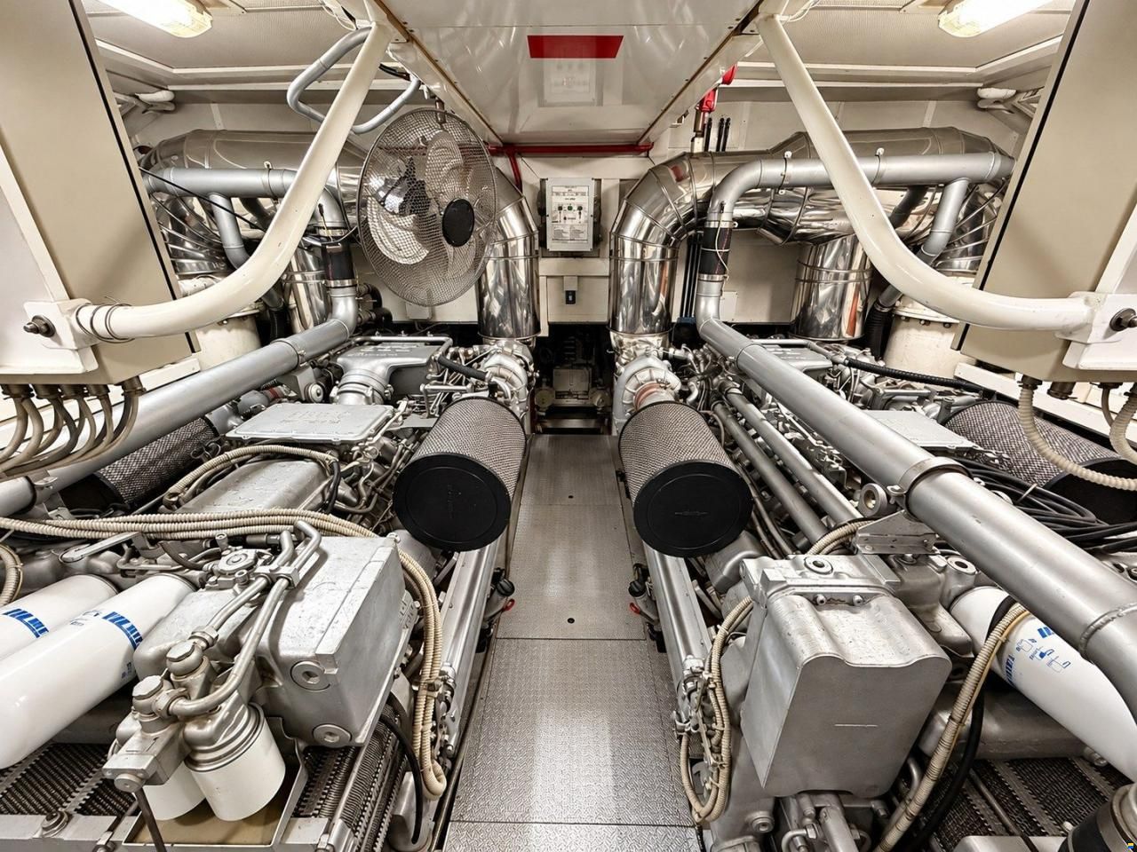 Cantieri Leopard Leopard 24