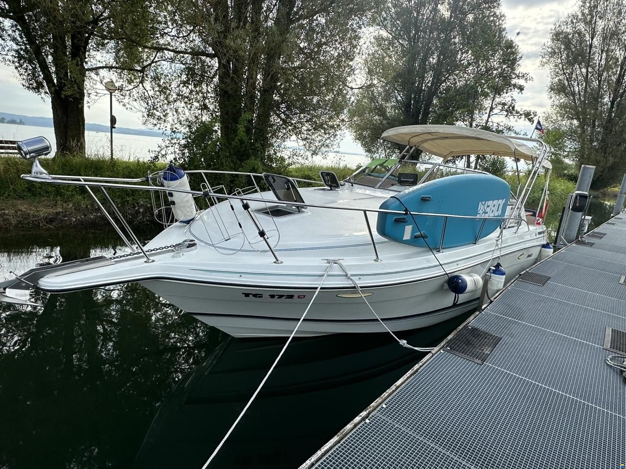 Rinker Fiesta Fee 280