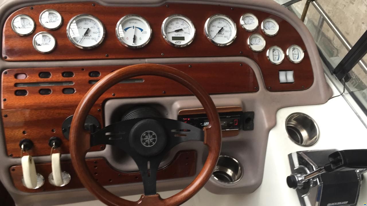 Rinker Fiesta Fee 280