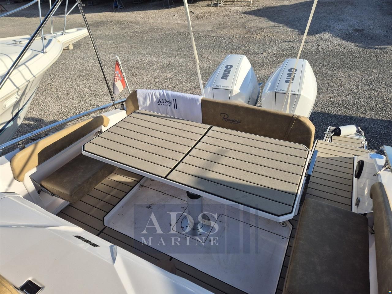 Ranieri Cantiere Next 285 Lx