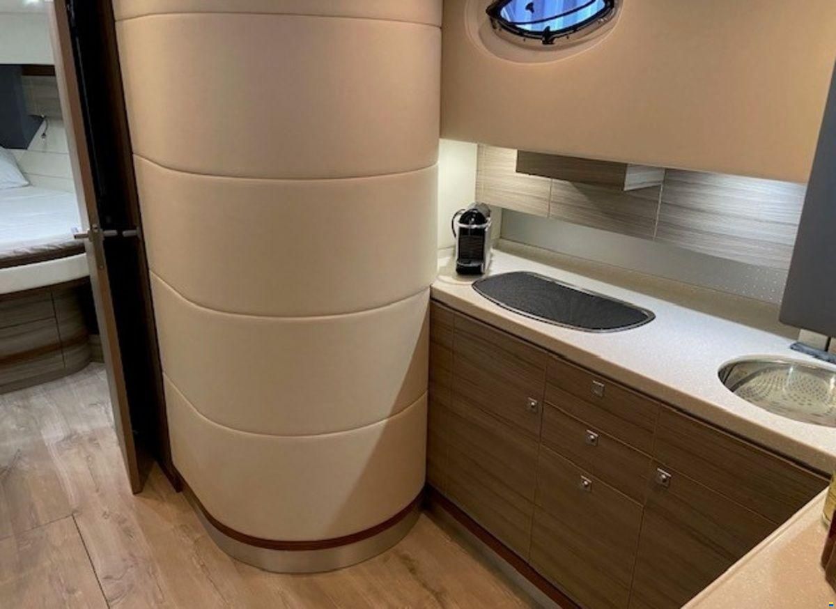 Vivante 43 Cabrio Cruiser