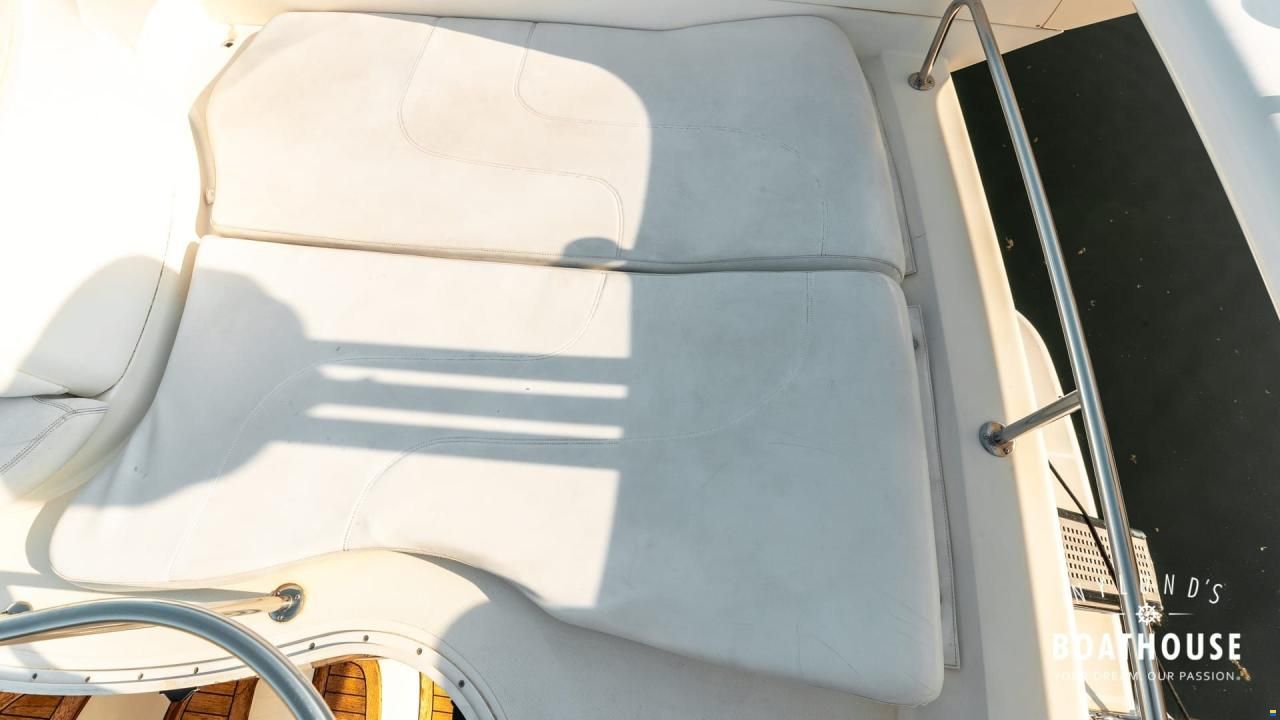 Azimut 42 Fly