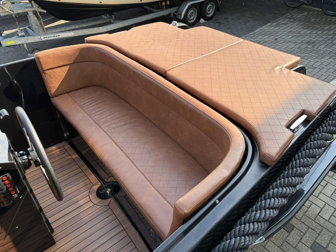 Maxima 600 Tender