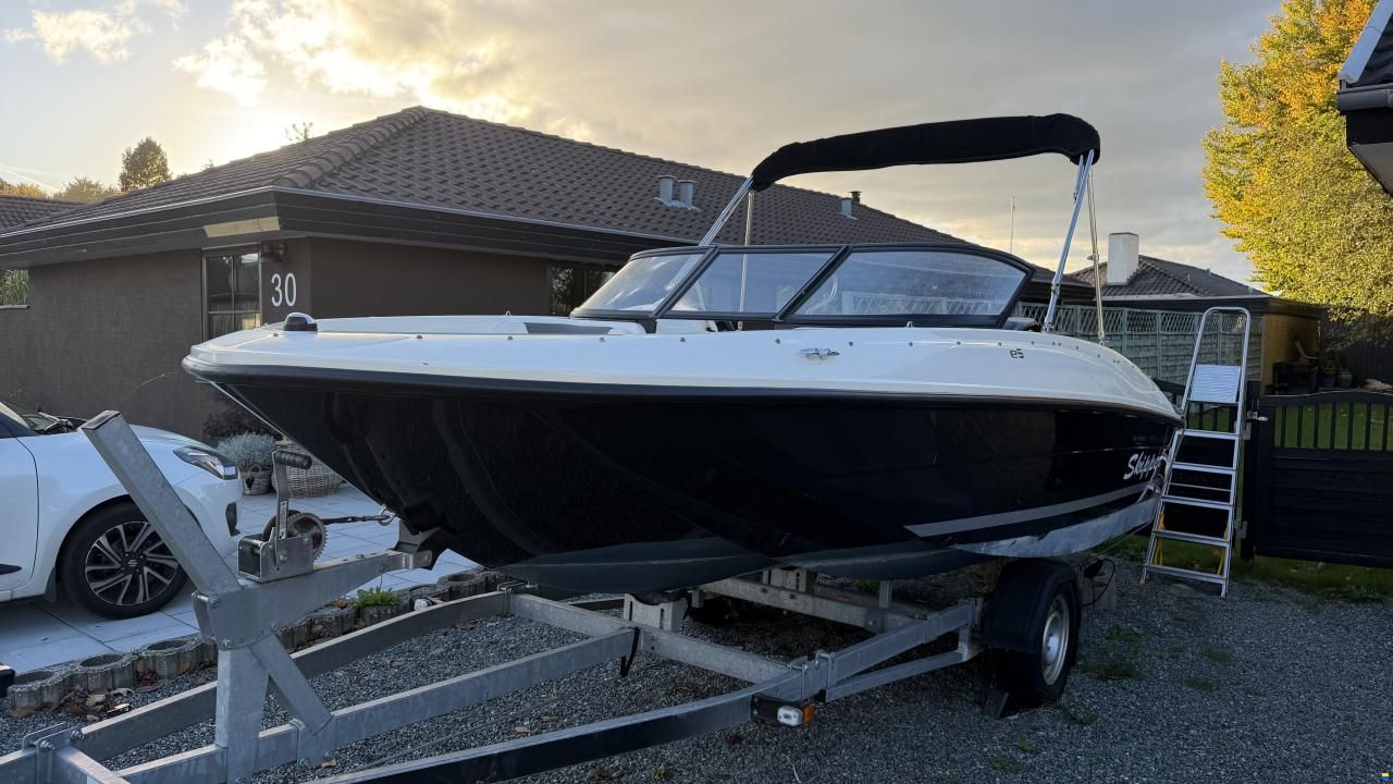 Bayliner E5 Element