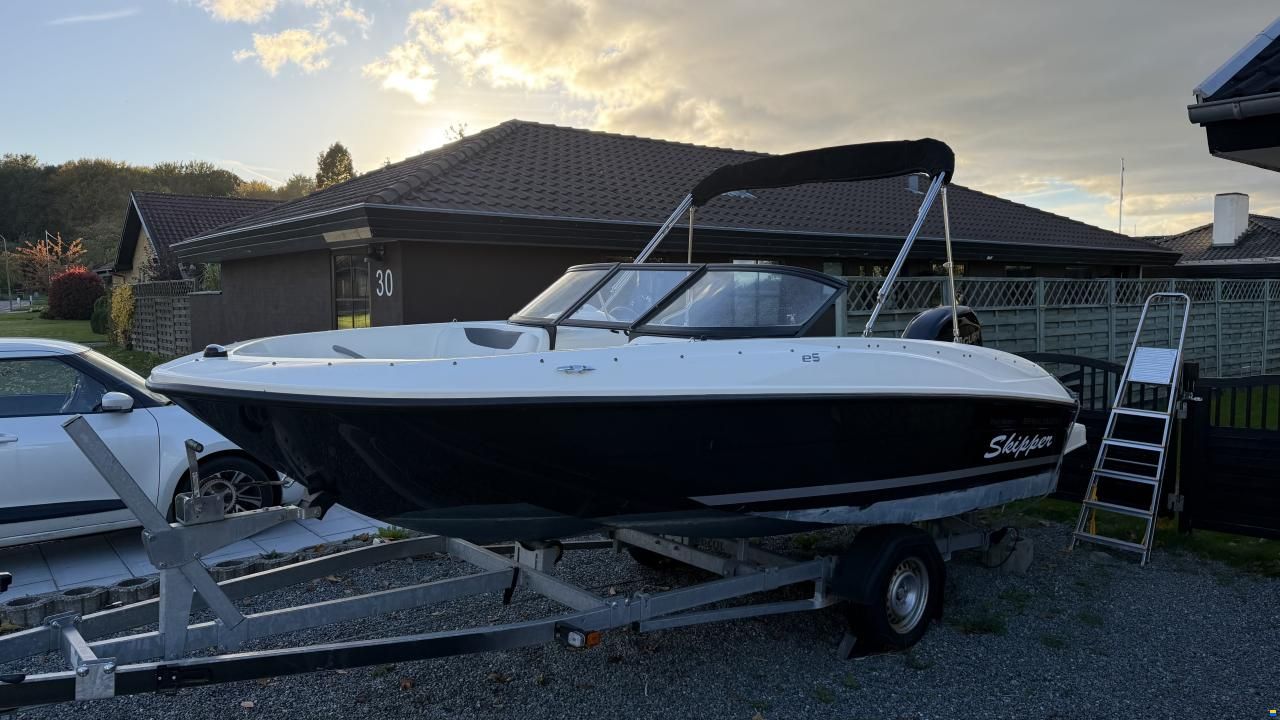 Bayliner E5 Element