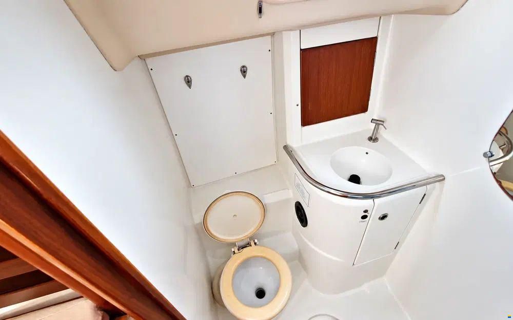 Beneteau Oceanis 440