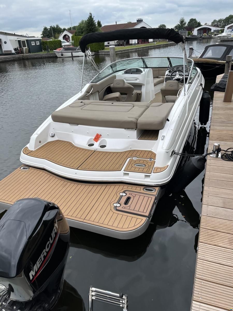 Rinker 23QX