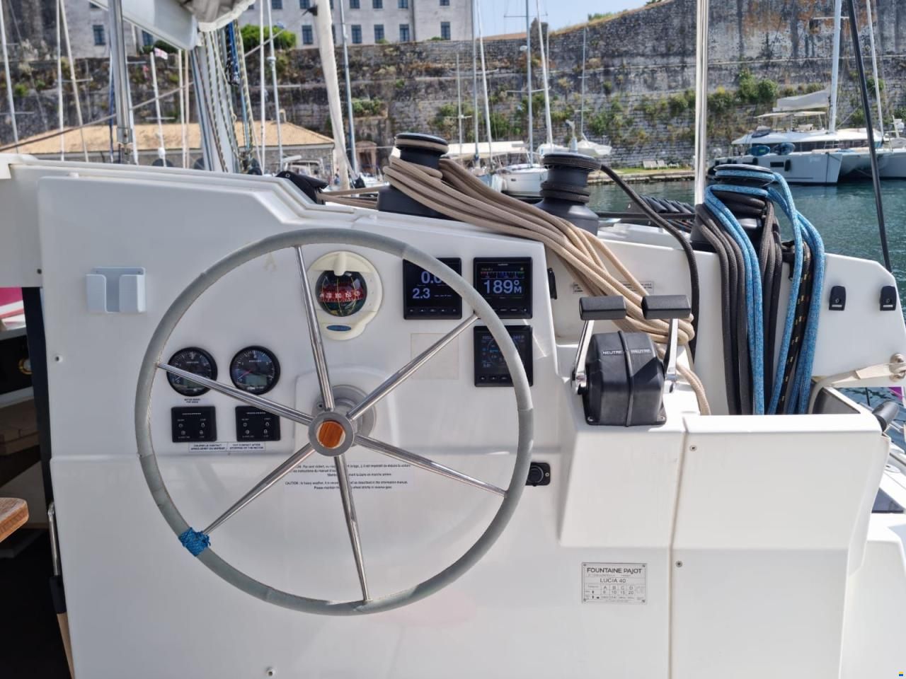 Fountaine Pajot Lucia 40