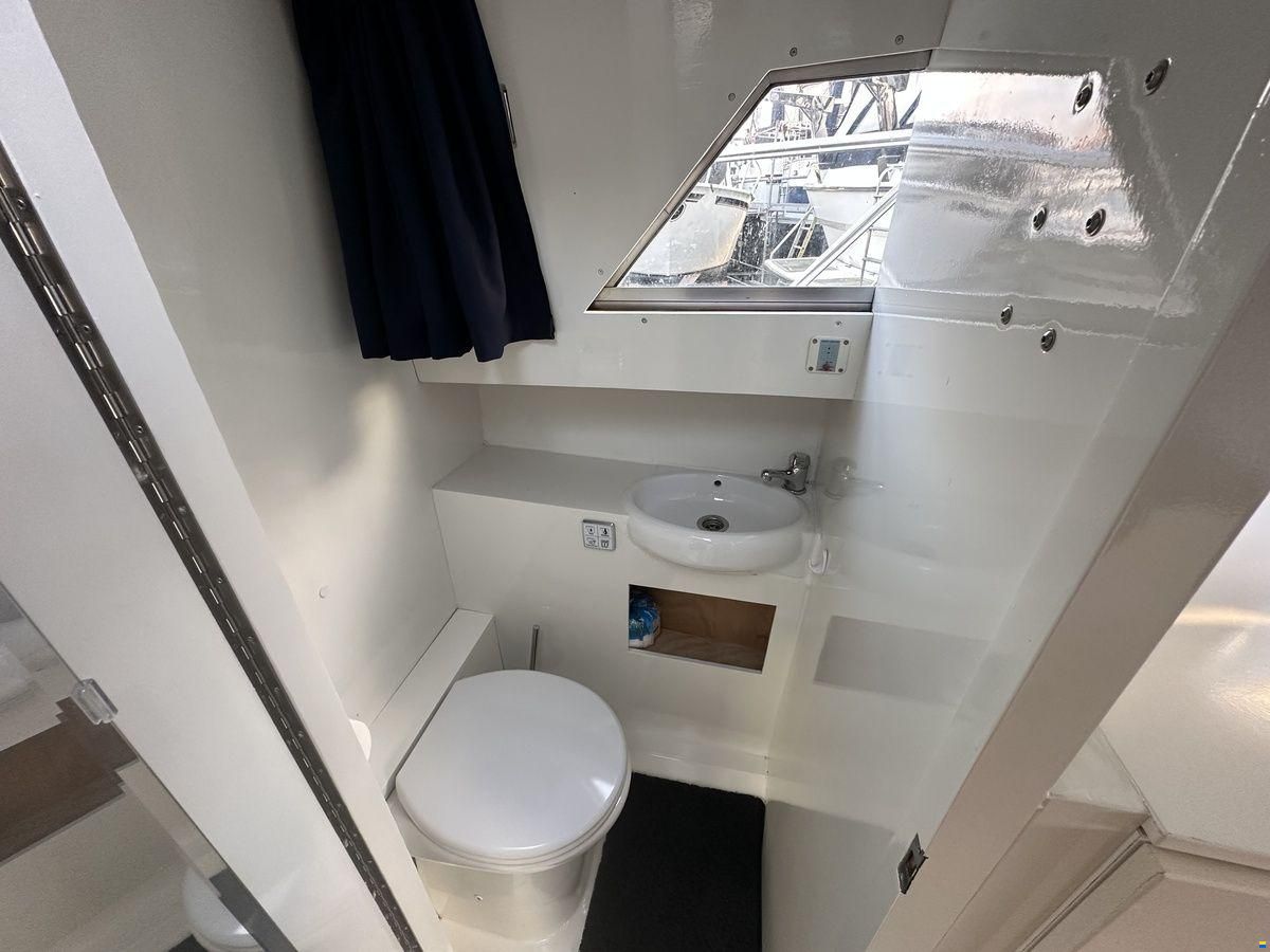 Marco Yachts 860 AK