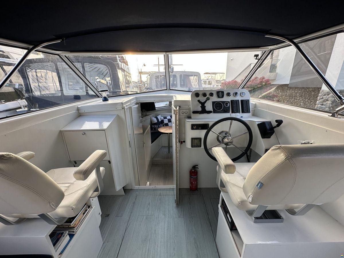 Marco Yachts 860 AK