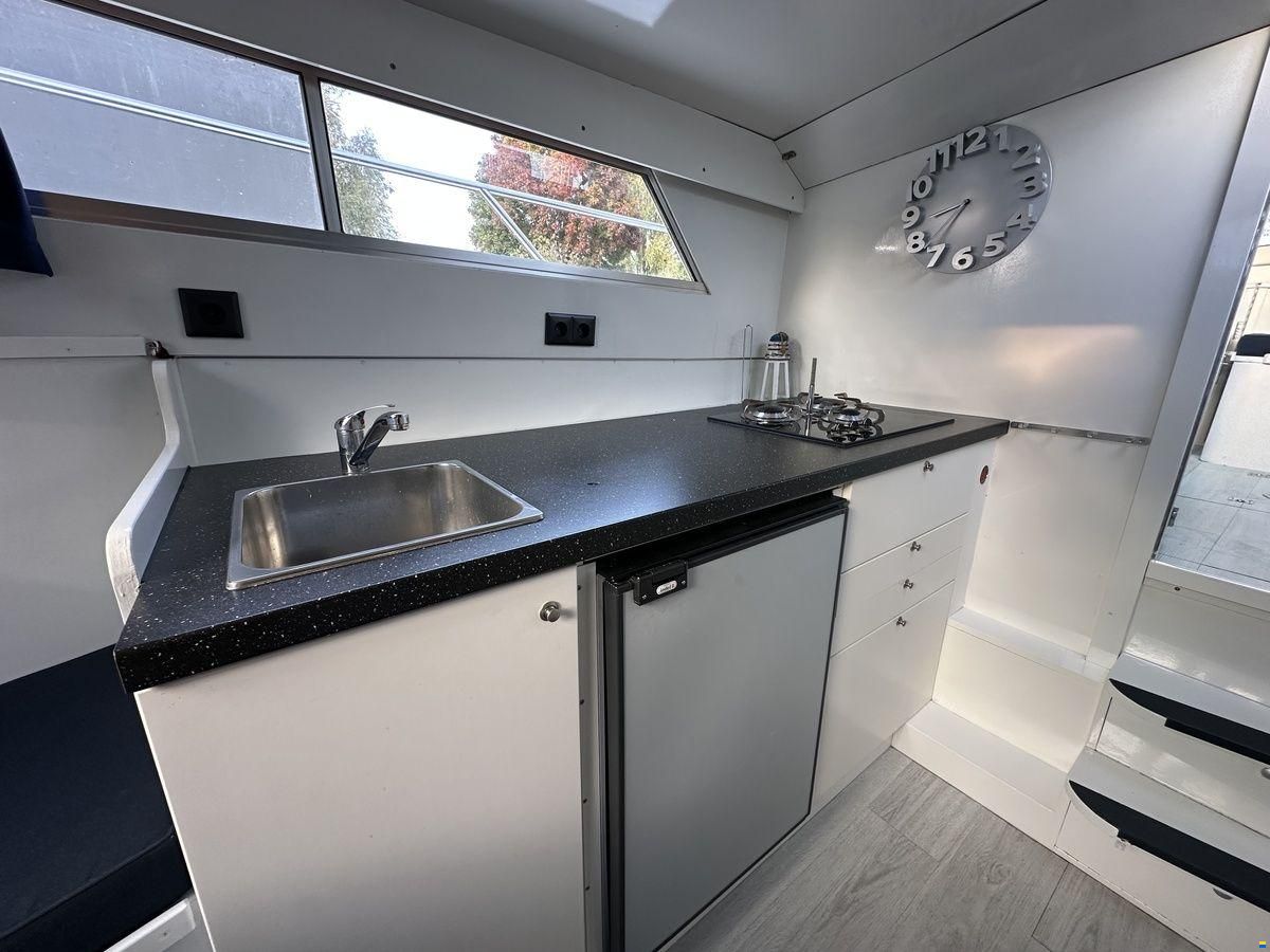 Marco Yachts 860 AK