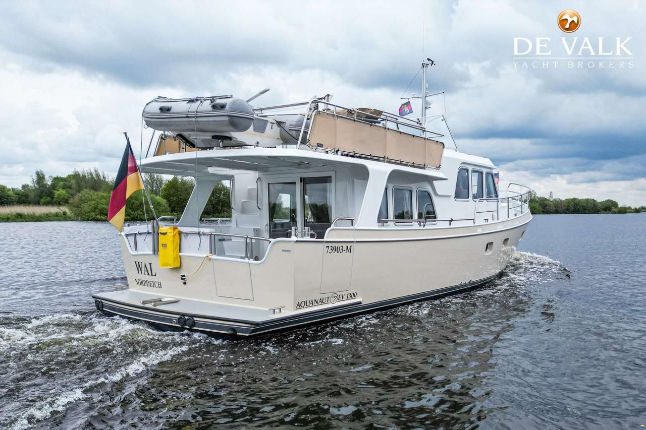 Aquanaut European Voyager 1300