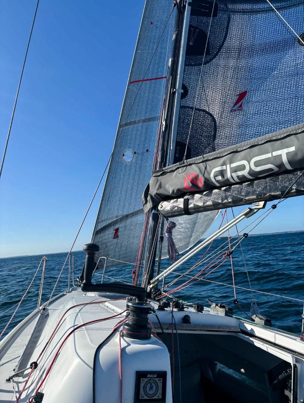 Beneteau First 27 SE