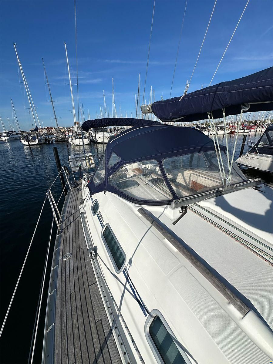 Beneteau Oceanis 393