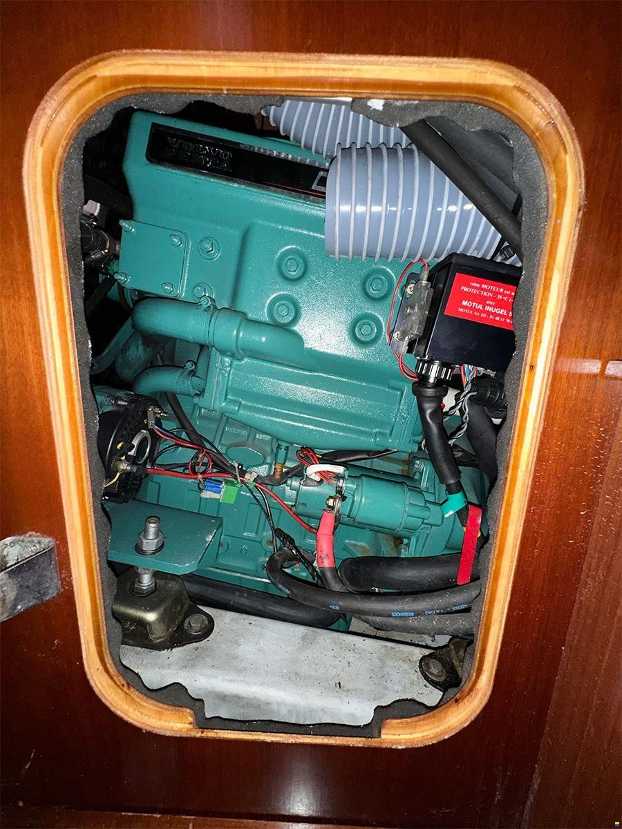 Beneteau Oceanis 393