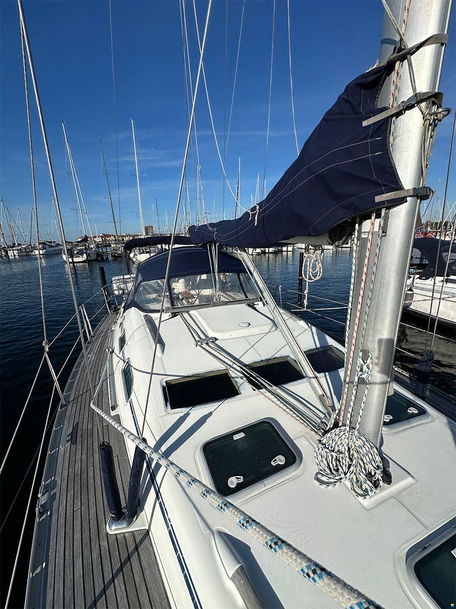 Beneteau Oceanis 393