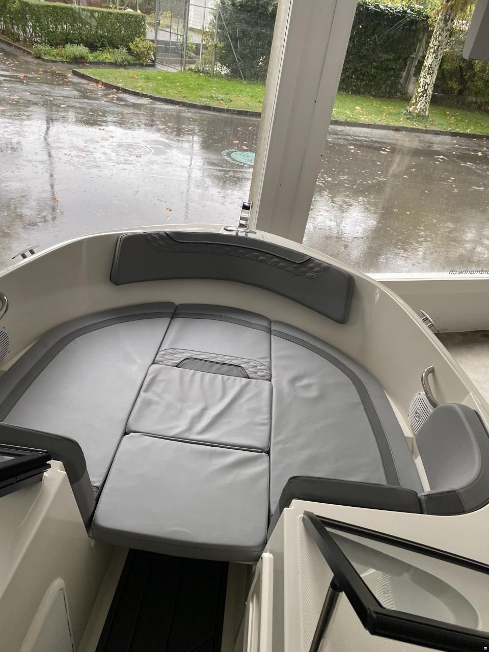 Bayliner M19