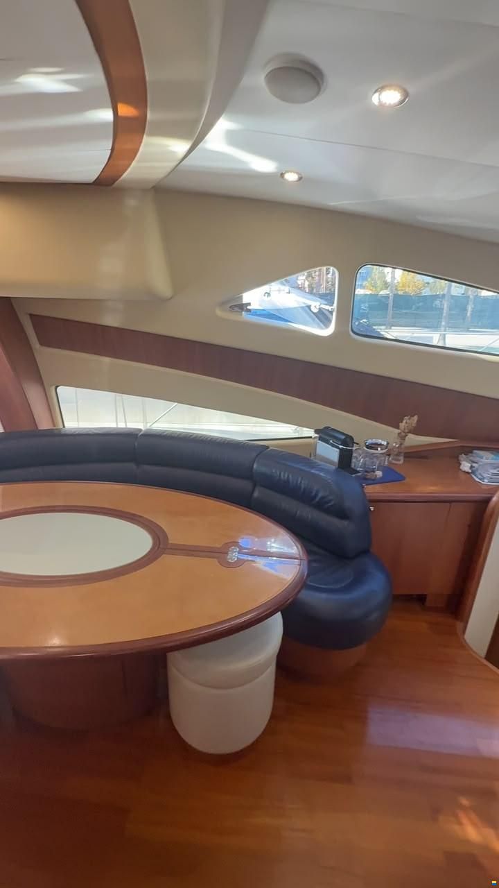 AICON Yachts 56 Fly