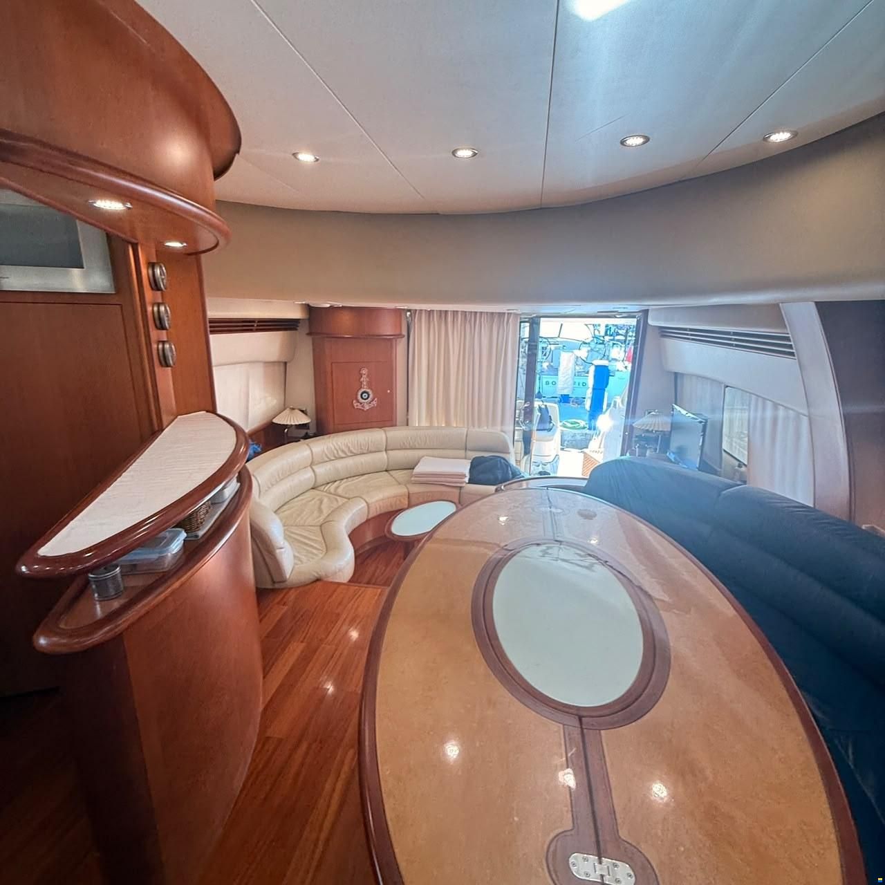 AICON Yachts 56 Fly