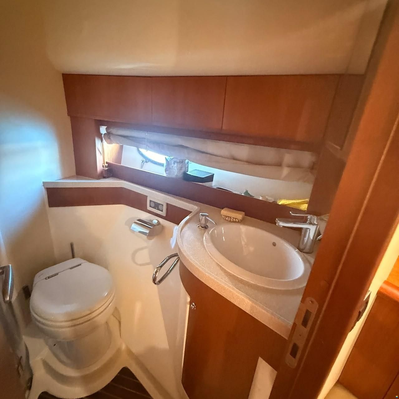AICON Yachts 56 Fly