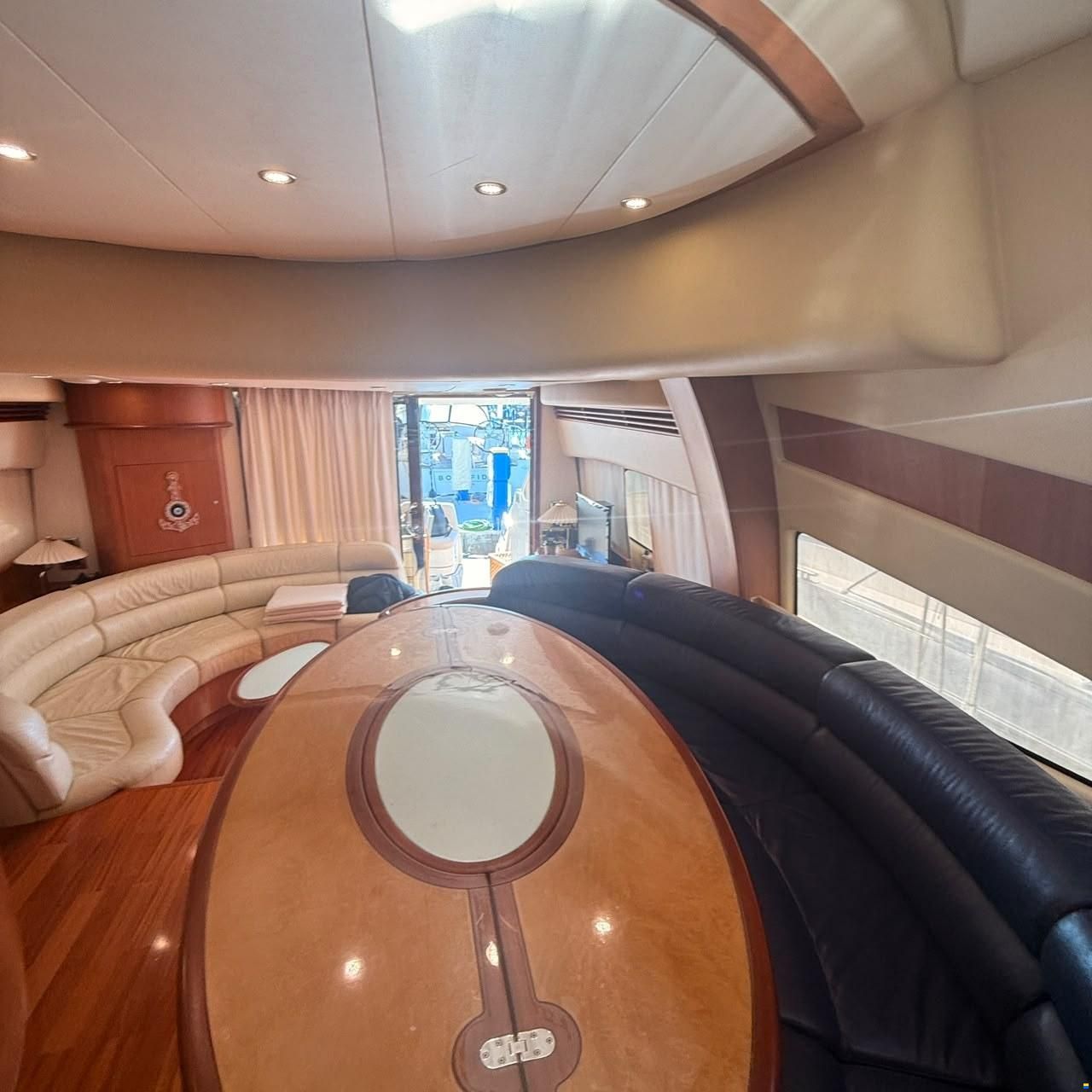AICON Yachts 56 Fly