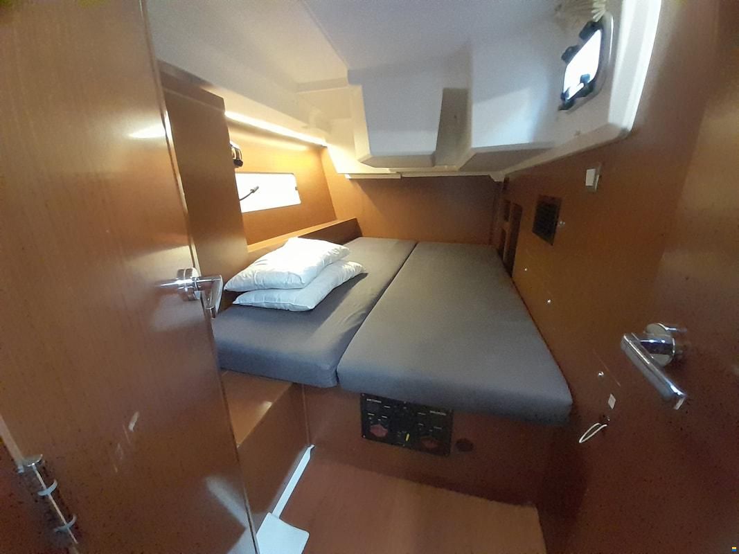 Beneteau Oceanis 46.1