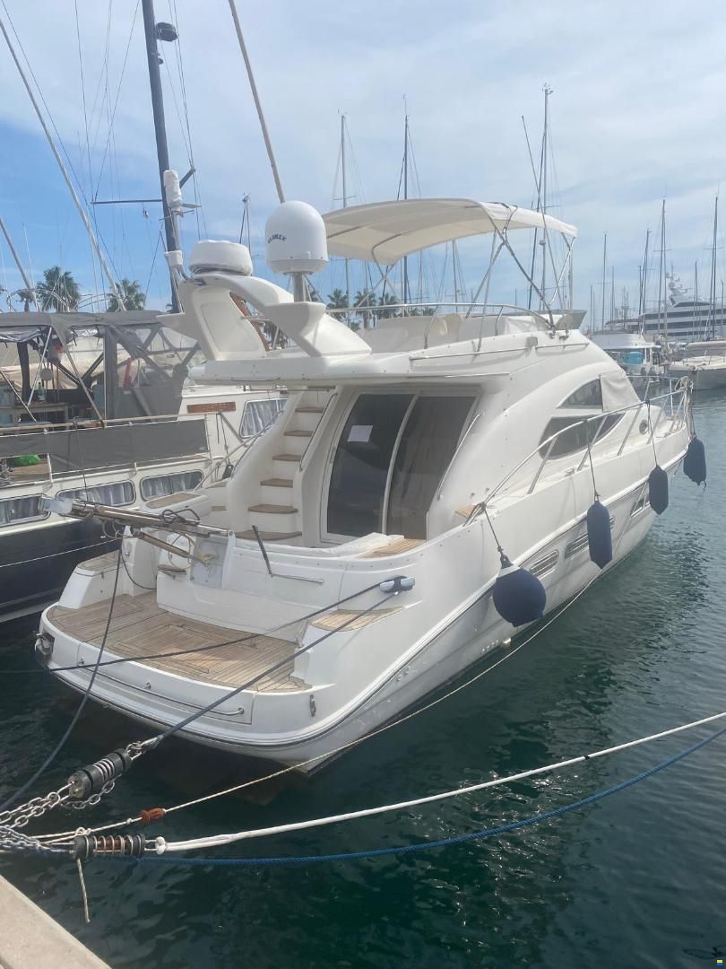 Sealine F42/5