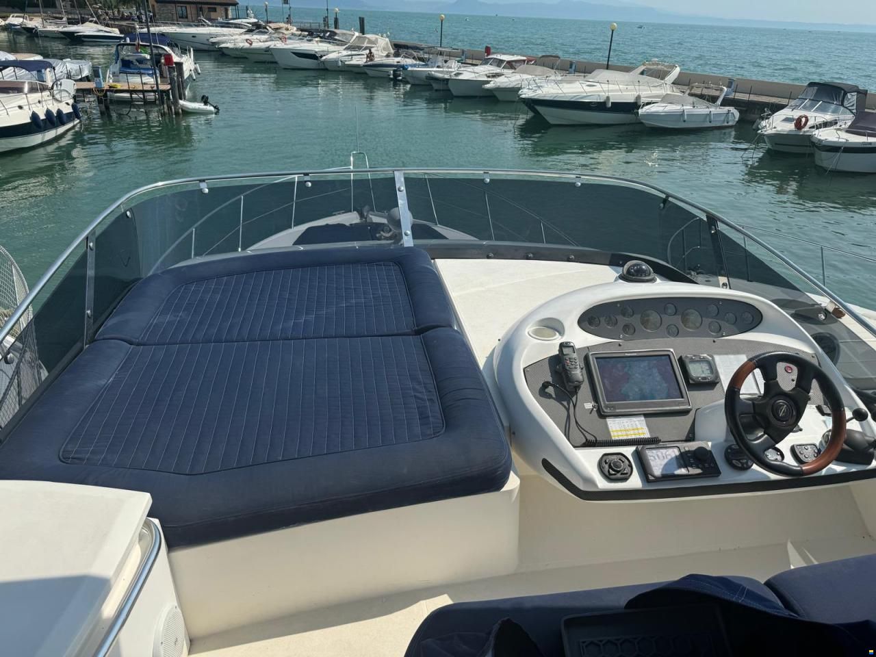 Sunseeker Manhattan 50 Fly