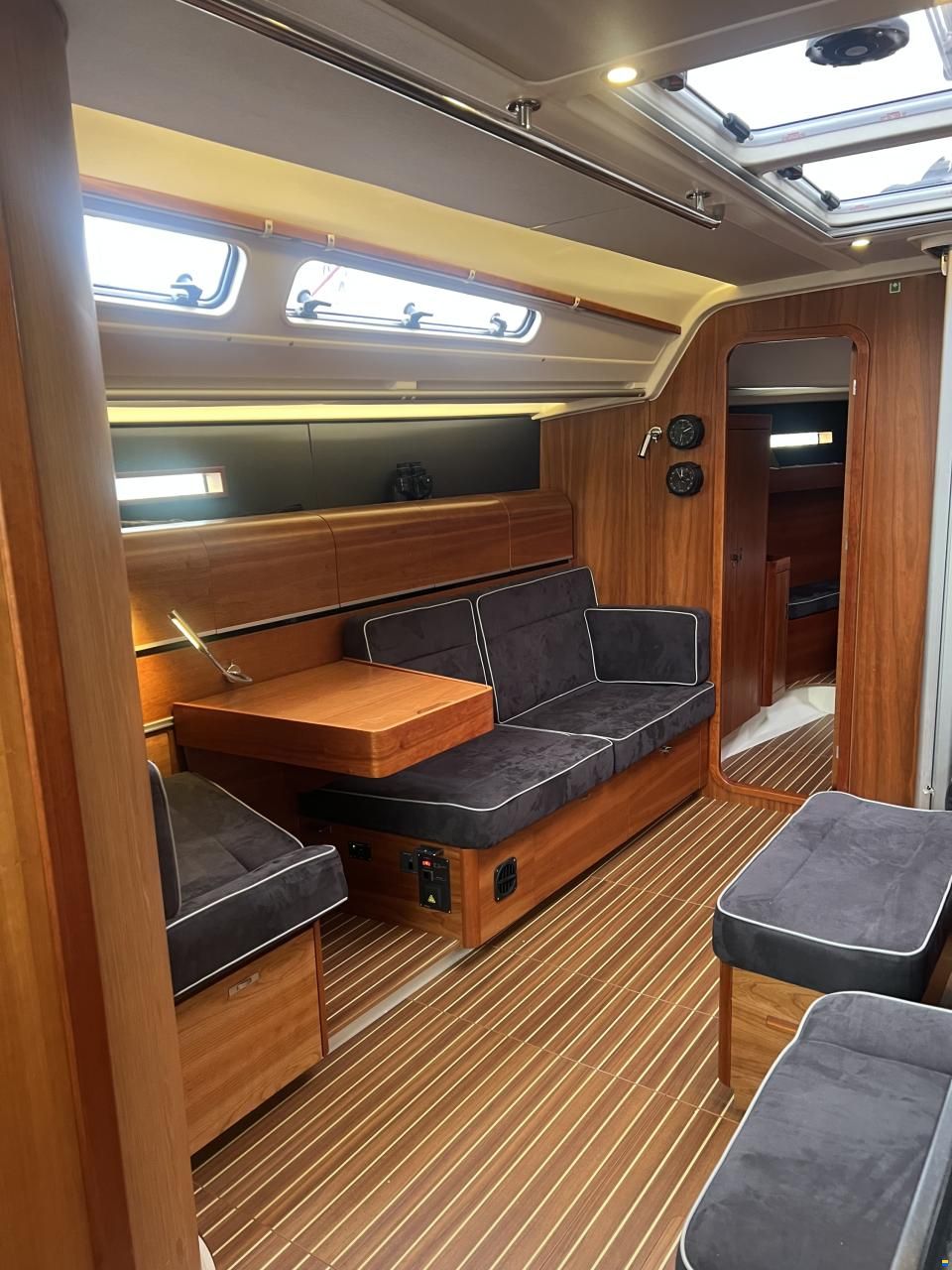 Dehler 46