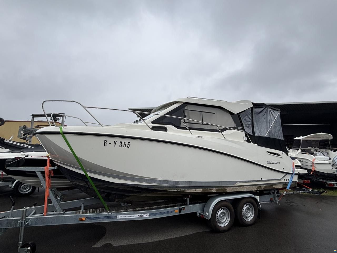 Quicksilver Activ 675 Weekend