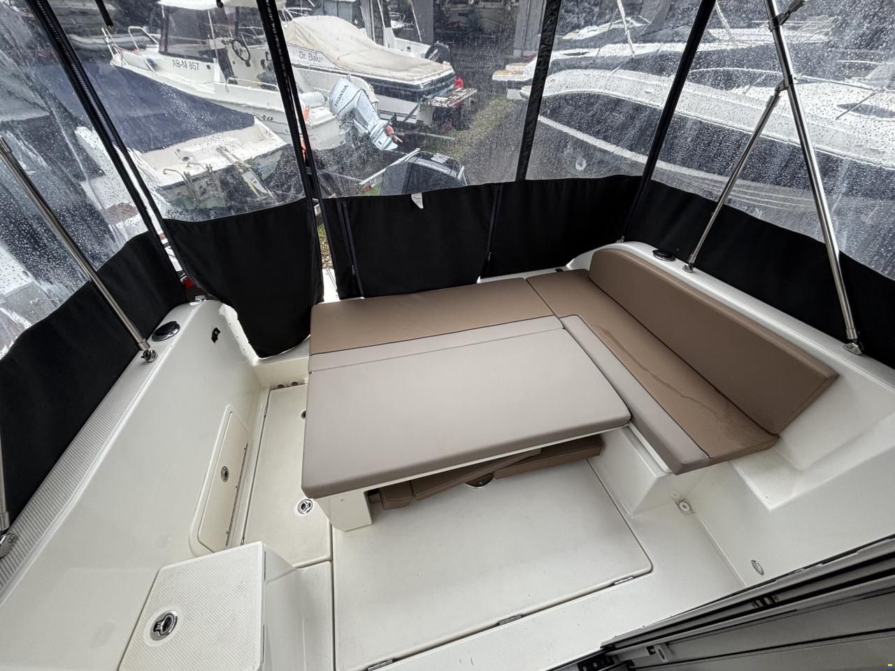 Quicksilver Activ 675 Weekend