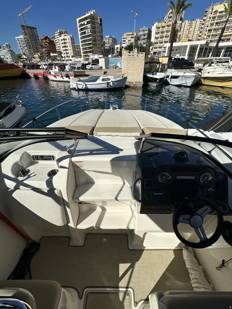 Bayliner 742R Cuddy