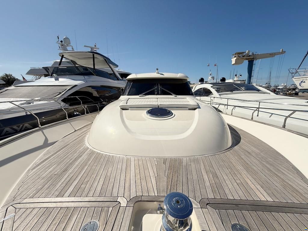 Mochi Craft Dolphin 64 Sun Top