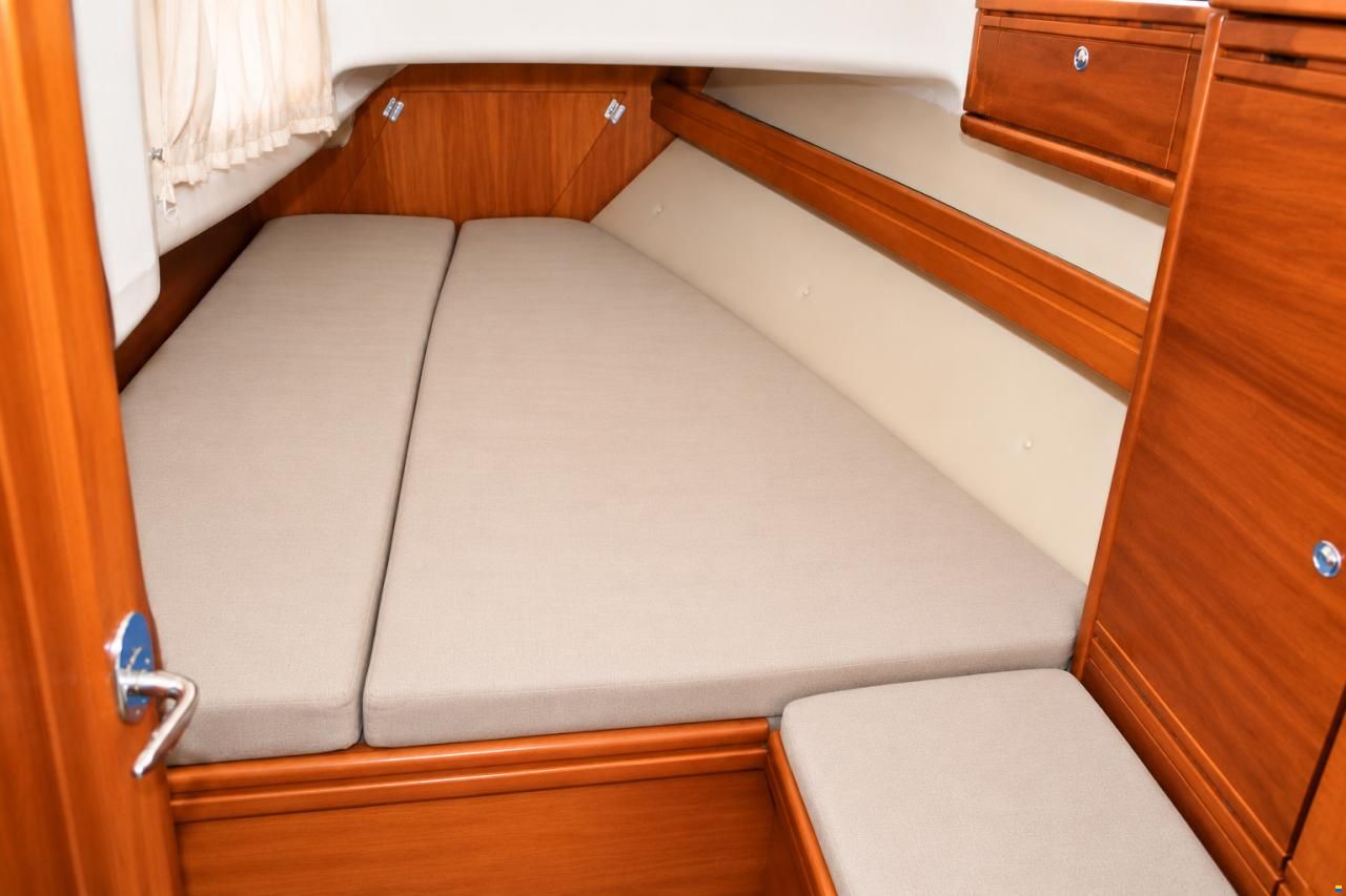 Bavaria 38 CRUISER